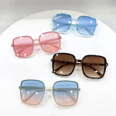 Vintage Rectangle Oversized Women's Fashion Sunglasses 